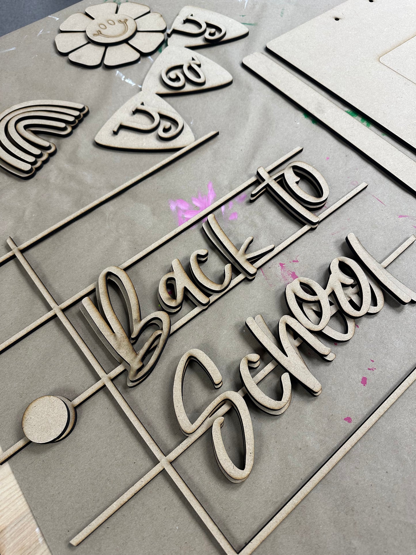 Notebook Paper Sign - Round