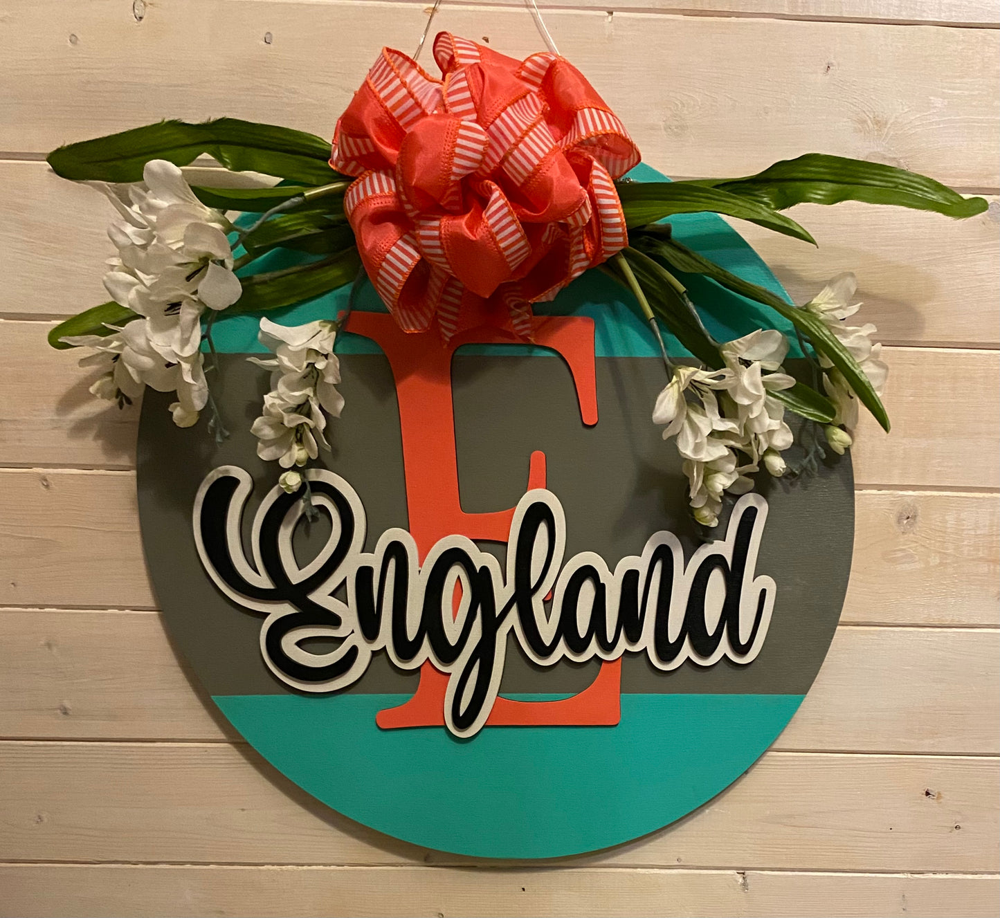 Last Name Horizonal Striped Welcome Sign