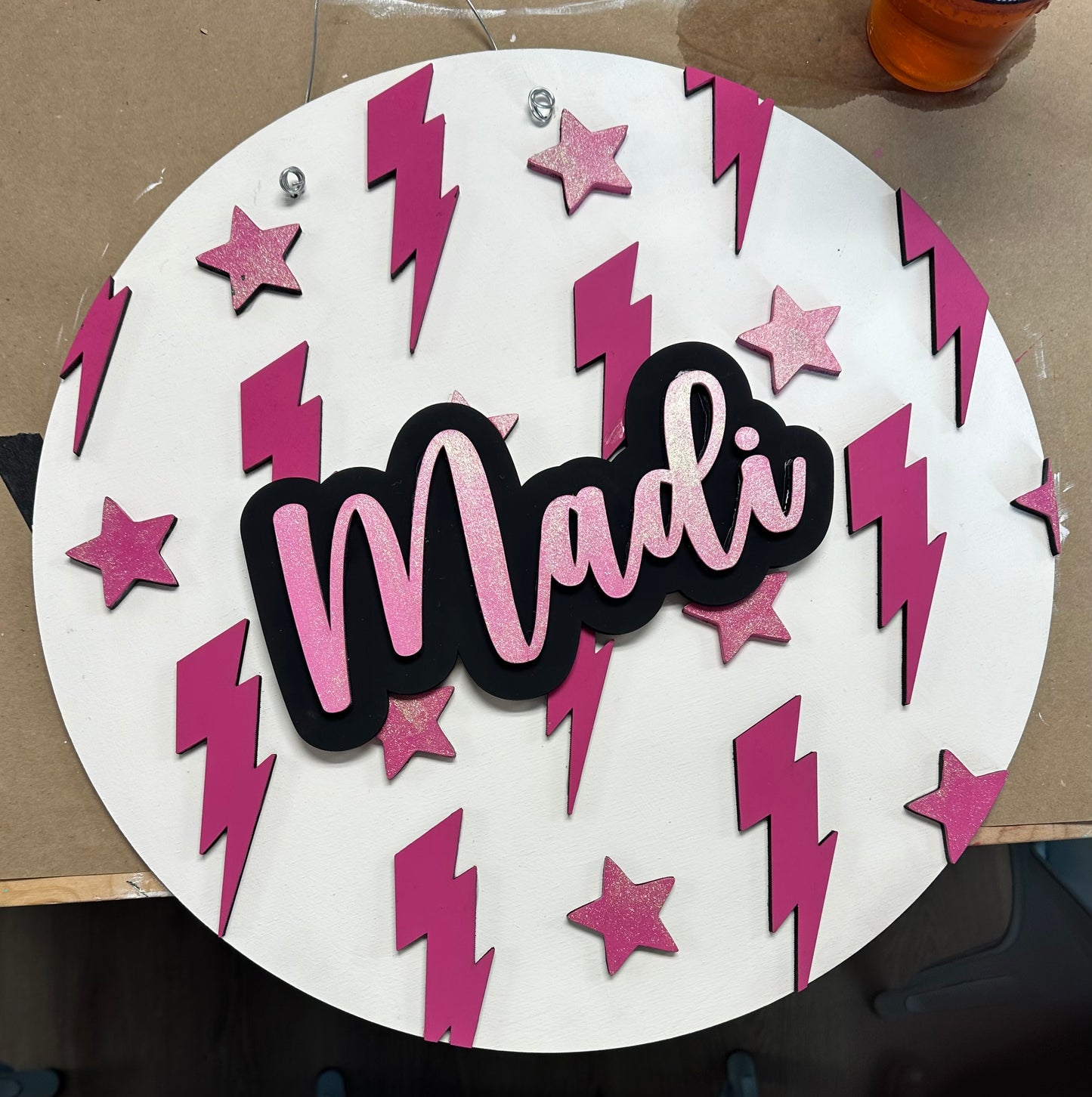 Lightening Bolt & Star Round sign