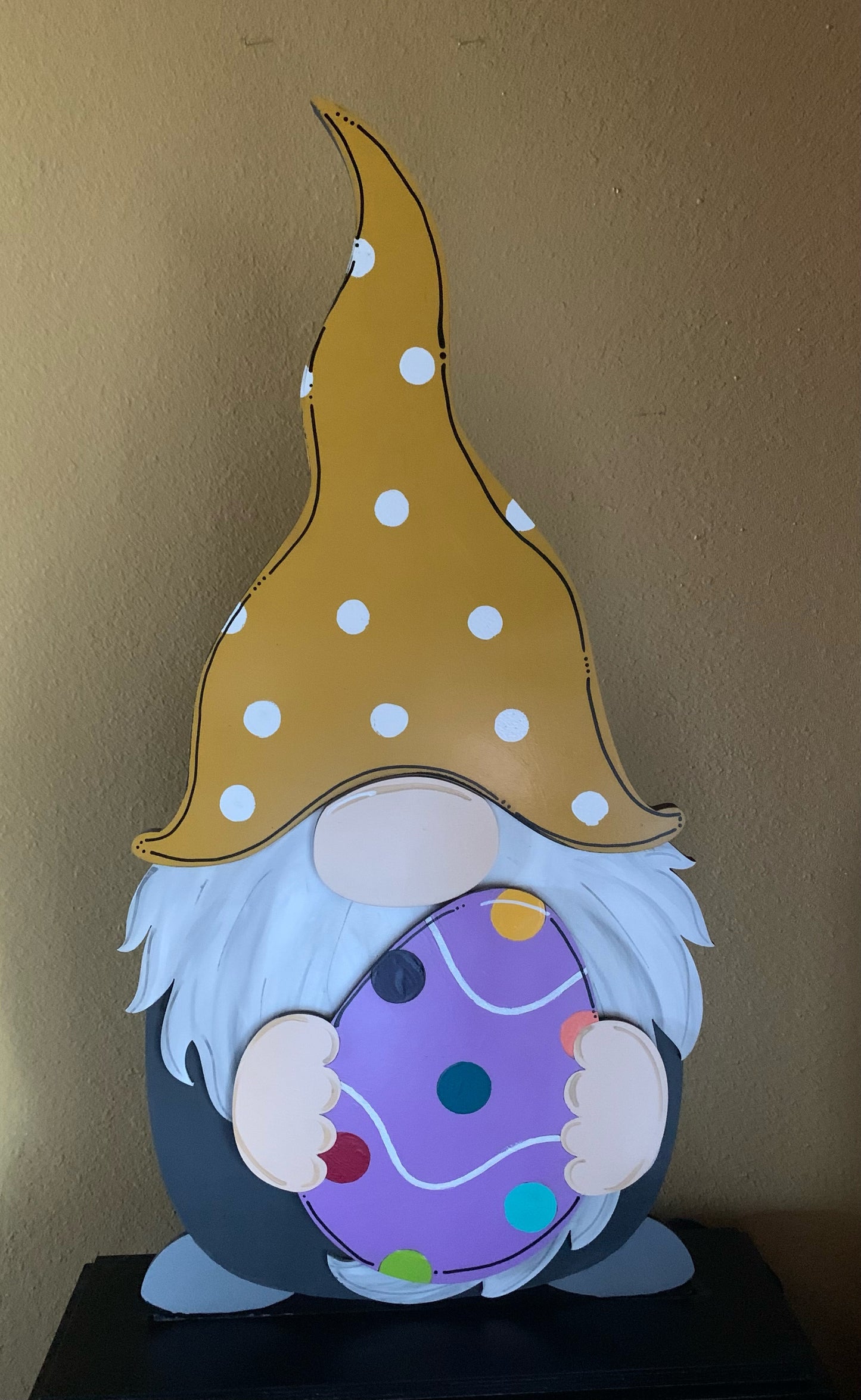 Standing Gnome with Interchangeable Hands